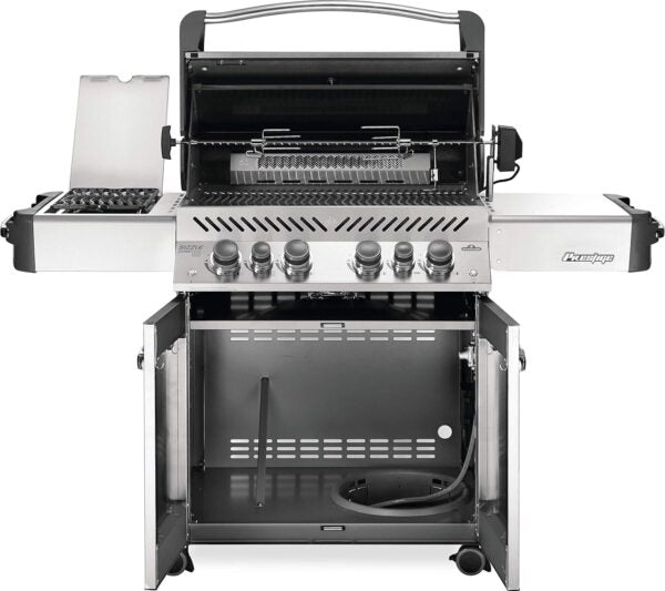 Napoleon Prestige 500 Natural Gas Grill